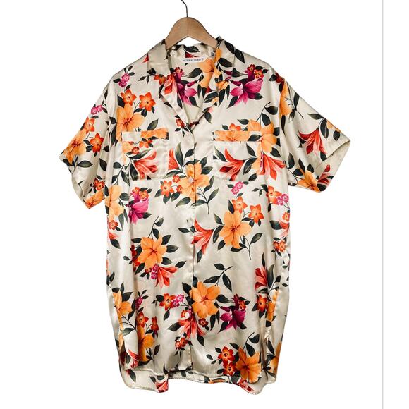 Victoria's Secret Night Shirt Satiny Button Down in Tropical Florals Size L - Picture 6 of 8